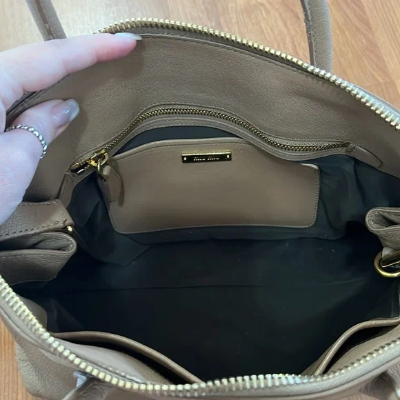 Beautiful Miu Miu used in good conditions - Picture 11 of 12